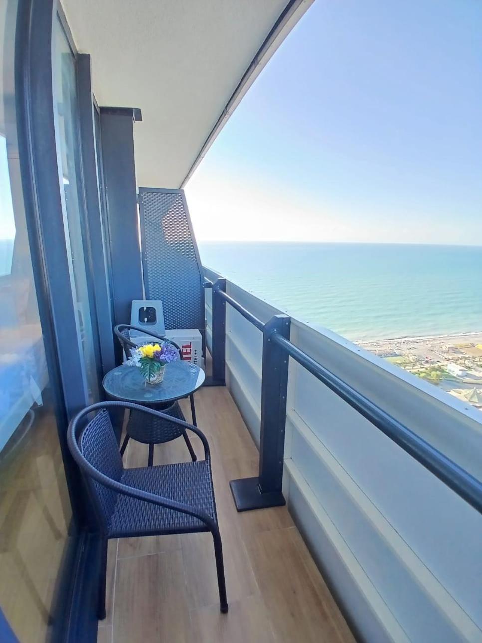 Natalia -Apartments In - Orbi City Batumi Kültér fotó